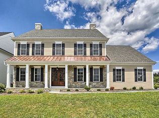 728 Integrity Dr, Lititz, PA 17543