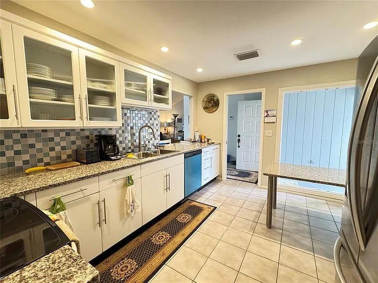 5371 Crestlake Blvd #68 — Photo 9