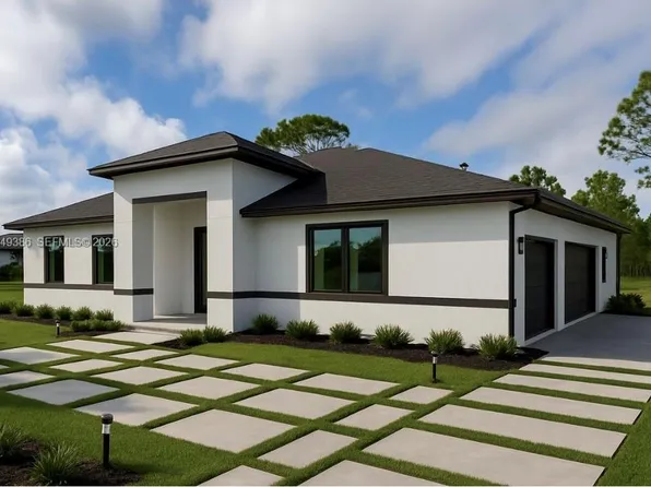 3985 Everglades Blvd N, Naples, FL 34120