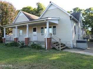 4907 Rowan Rd, Knoxville, TN 37912