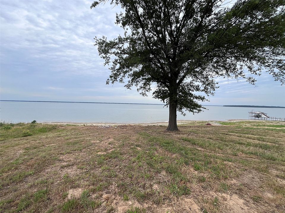 2nd image of 1564 Shoreline Dr