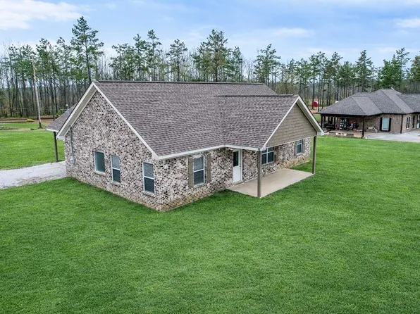 734 County Road 445, Oxford, MS 38655