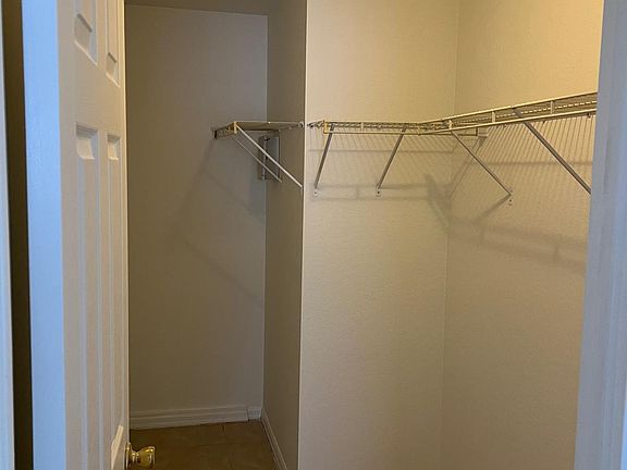 5th image of 5931 High St #5935