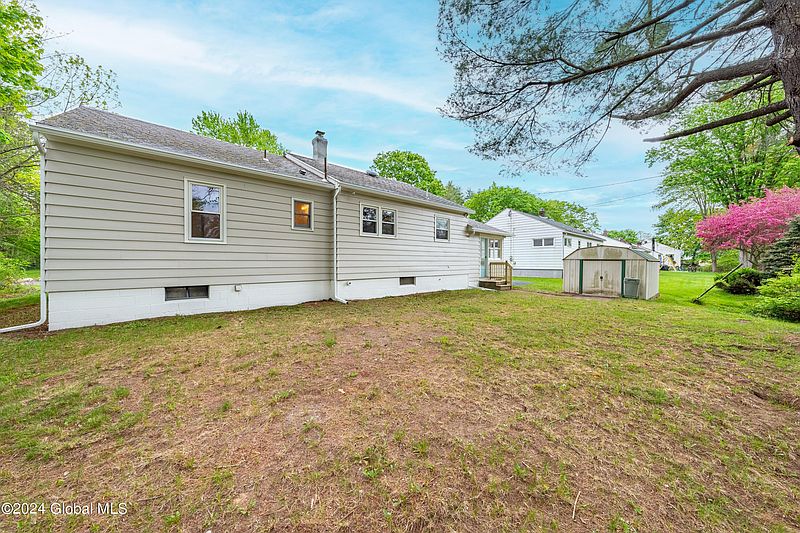 4th image of 18 Evelyn Drive