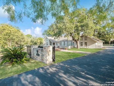 1226 E Sunshine Dr, San Antonio, TX, 78228