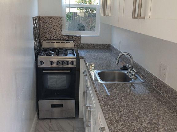 2nd image of 208 N Coronado St #210