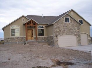 89 E Nine Iron Ct, Saratoga Springs, UT 84045