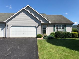 18 Deerfield Dr, Elysburg, PA 17824