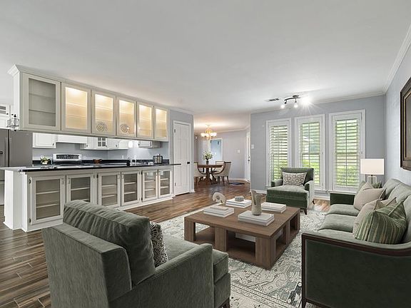 4th image of 802 Kingsway Cv