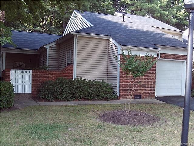1st image of 7558 Beauchamp Ct Unit 7558