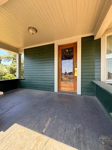 705 6th Ave SE — Photo 3