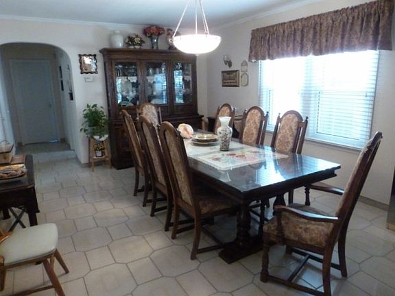 2nd image of 5648 202nd St