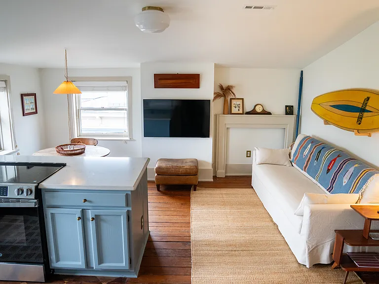 416 S Front St #6 — Photo 11