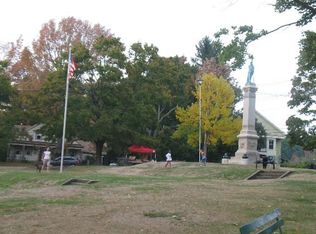 176 Central St, Gardner, MA 01440