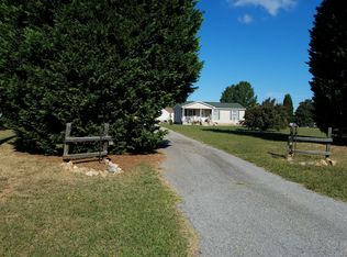 606 Margrace Rd, Kings Mountain, NC 28086