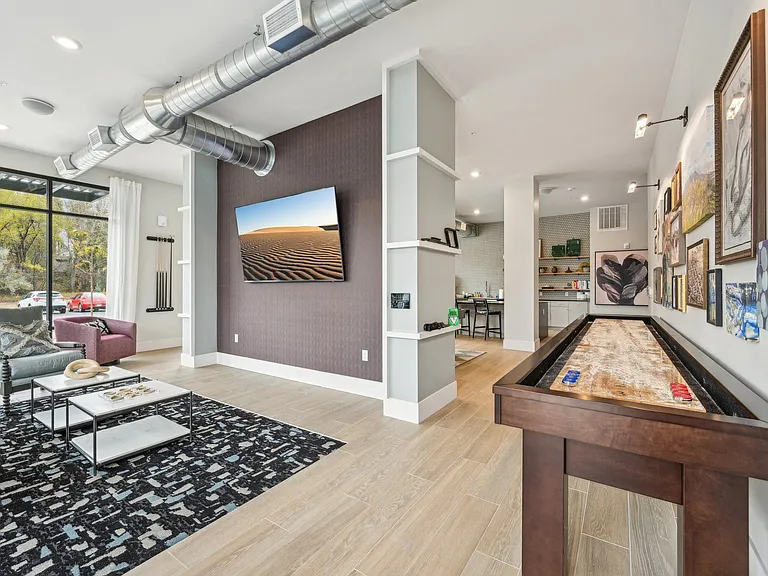 The Quarry Luxury Apartments — Photo 32