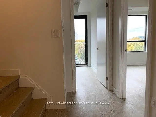 246 Logan Ave #713 — Photo 6