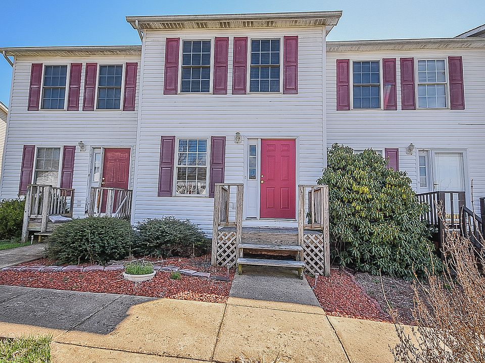 1st image of 248 Hunter Hills Cir APT 2