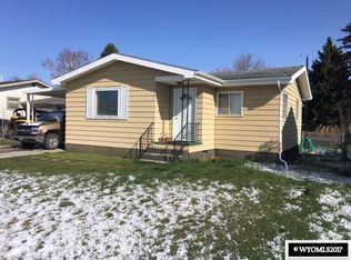 738 Fort St, Buffalo, WY 82834