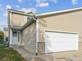 3420 Crown Ct, Waterloo, IA 50702