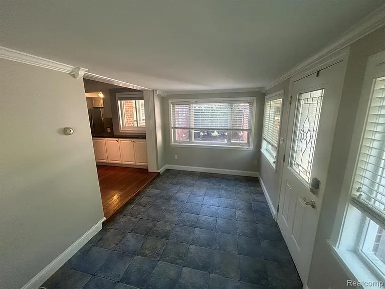 760 S Evergreen St — Photo 17