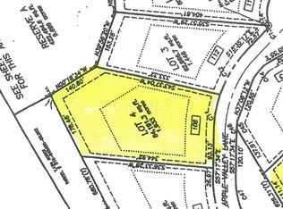 108 Apple Valley Ln, Granville, OH 43023