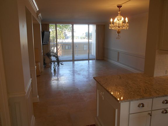 4th image of 2200 NE 33rd Ave APT 3B