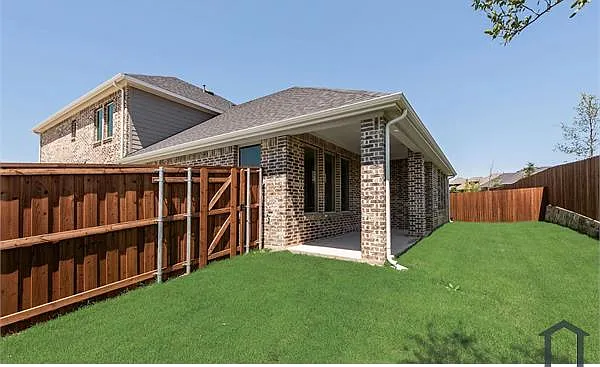 3317 Loftwood Ln — Photo 19