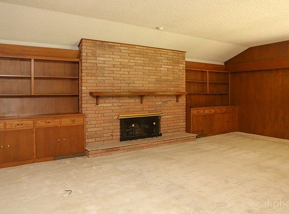 4th image of 1709 Douglas Ave