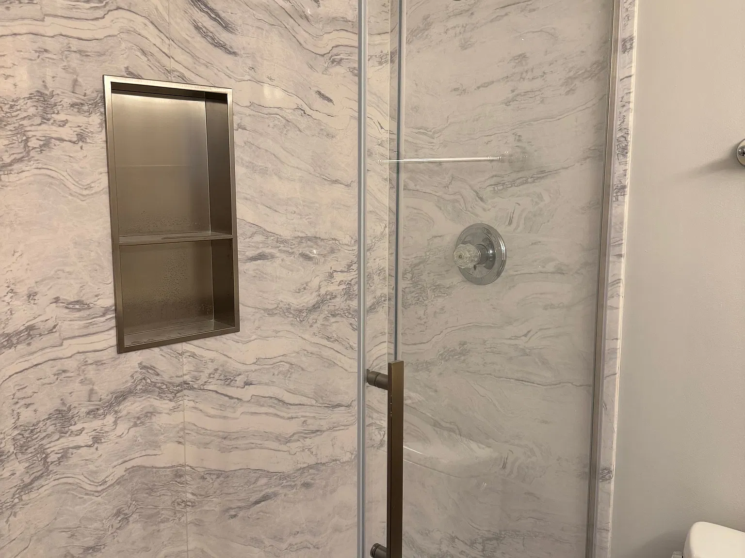 3 bed, 1480 sqft, $2,000 — Photo 4