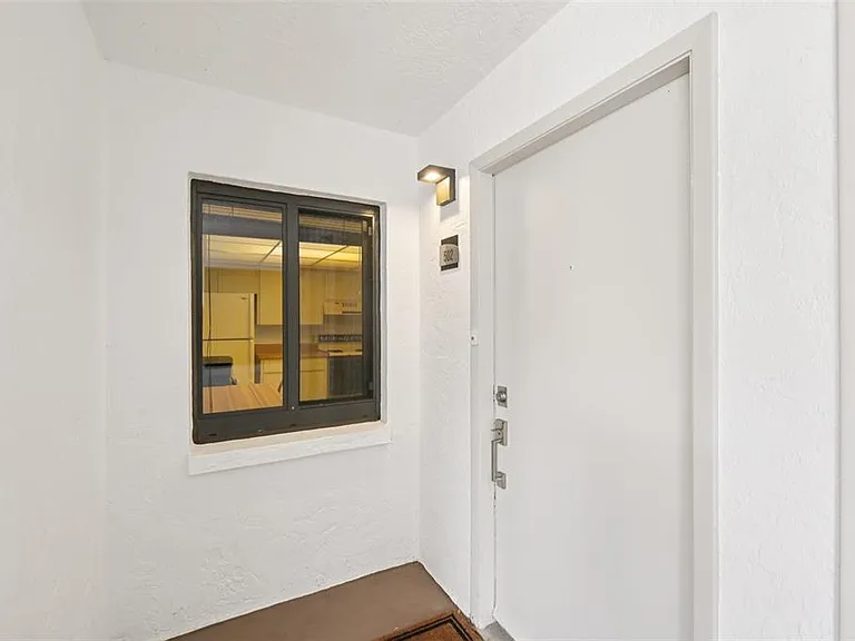 11 Sunset Dr #502 — Photo 14