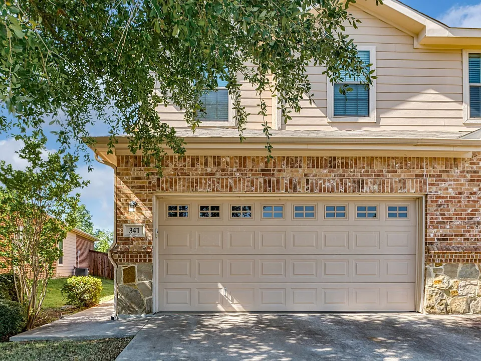 341 Orbit Dr