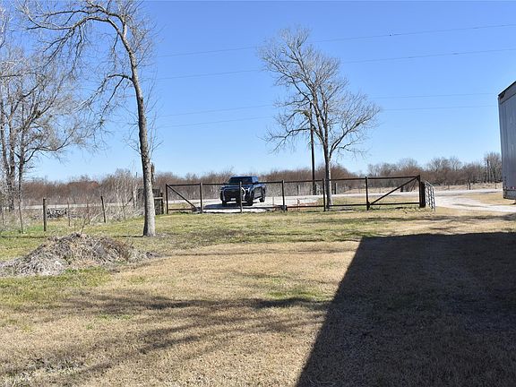 5th image of 8475 Sunny Side Rd