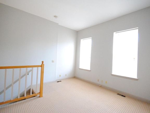 5th image of 2351 S 10th St #B