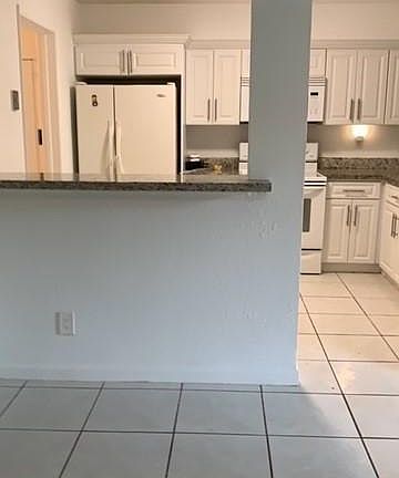 4th image of 2248 N 24th Ave