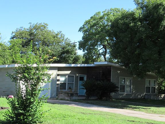 2nd image of 171 Antrim Dr