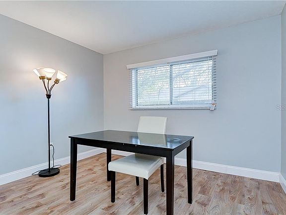 5th image of 13426 Laraway Dr
