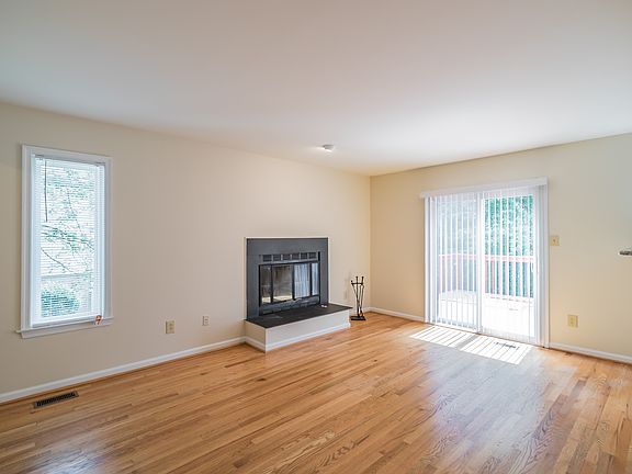 4th image of 14525 Antigone Dr