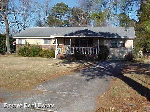 2nd image of 2413 Westminister Way