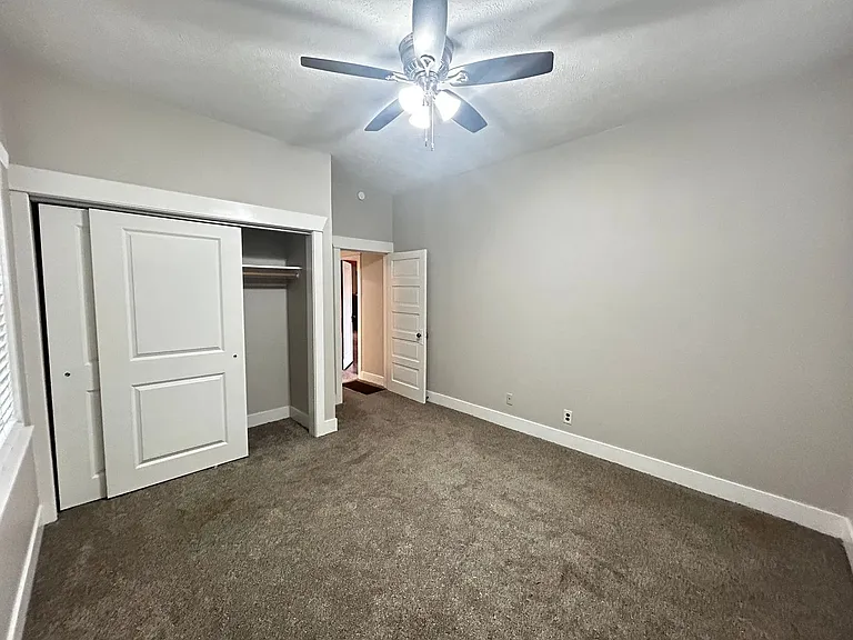 1424 W Montgomery Ave — Photo 14