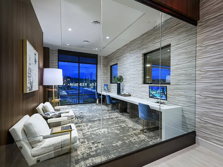 Executive Business Center