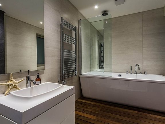 4th image of 445 S 12th St #607
