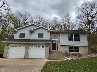 732 Sobotta Ct, Arcadia, WI 54612