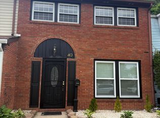 40 Rittenhouse Dr, Willingboro, NJ 08046