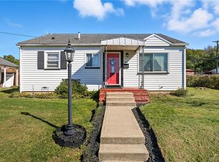 1613 Wooley Ave, New Castle, PA 16101