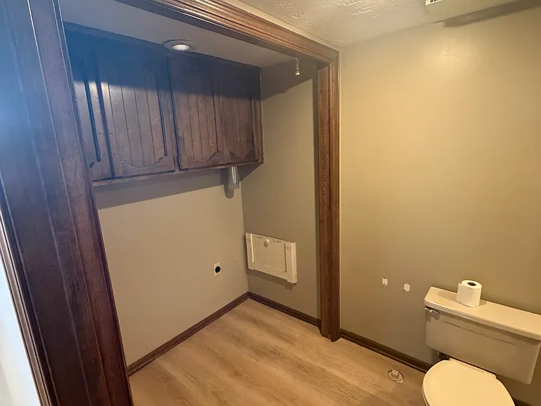 1105 NW Mock Ave #1 — Photo 9