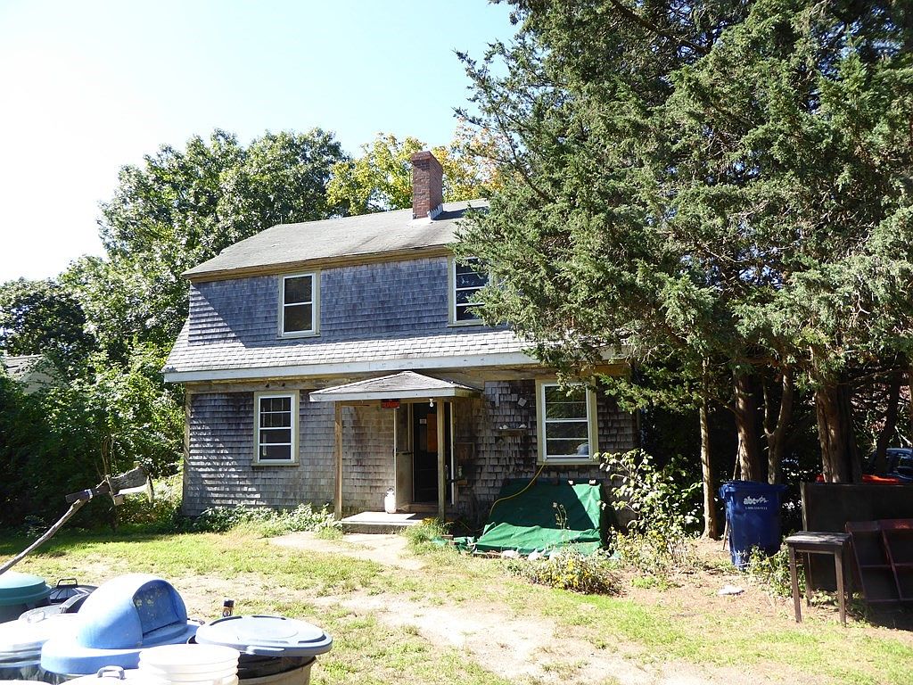 4 Oakland St, Mattapoisett, MA 02739 Zillow