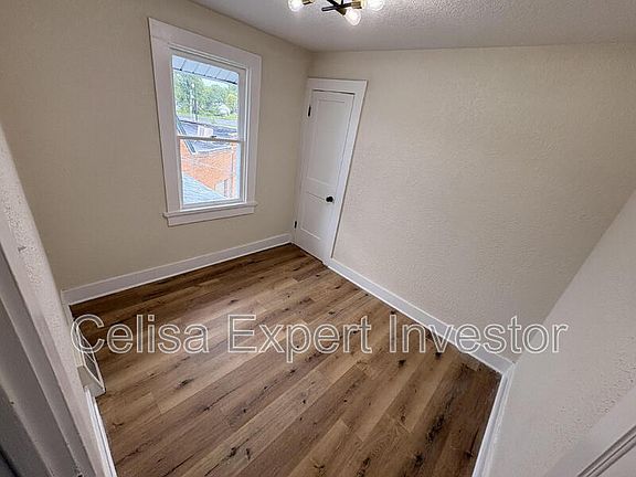 5th image of 2604 Sherman Blvd #3