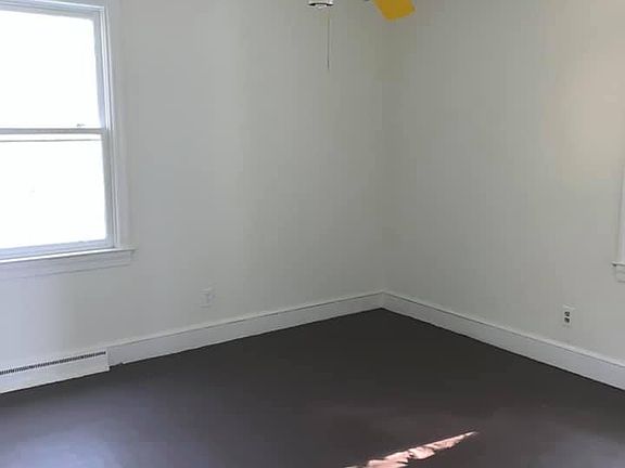 4th image of 2513 Grimsley St