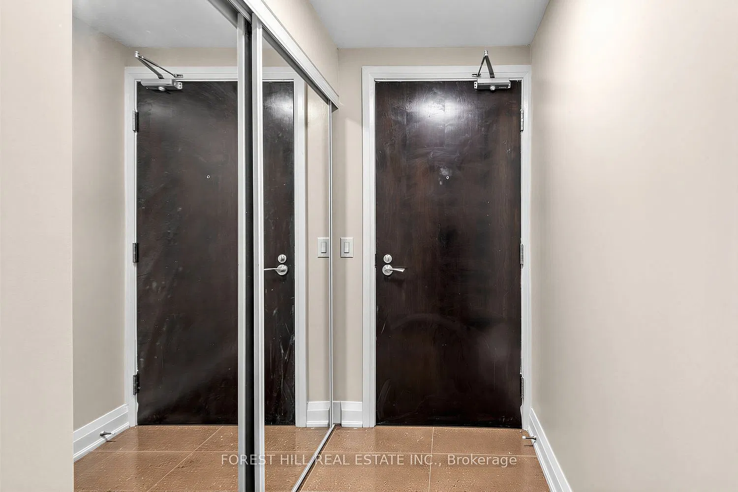 2 bed, $2,975 — Photo 2